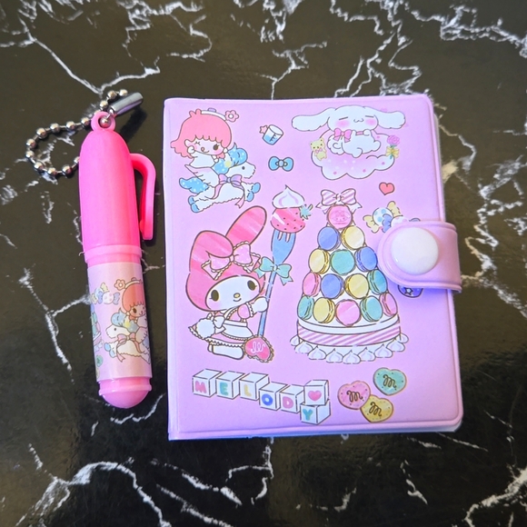 🍒🍒 Sanrio Characters Mini Notebook ❗️Final Price❗️ - Picture 1 of 7